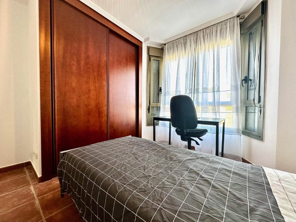 Pambnb - 250M To Beach, Family Pools, Wi-Fi & Bbq غراناديا دي أبونا المظهر الخارجي الصورة
