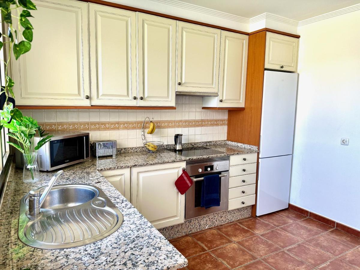 Pambnb - 250M To Beach, Family Pools, Wi-Fi & Bbq غراناديا دي أبونا المظهر الخارجي الصورة